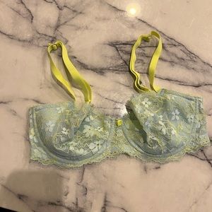 Lace bra